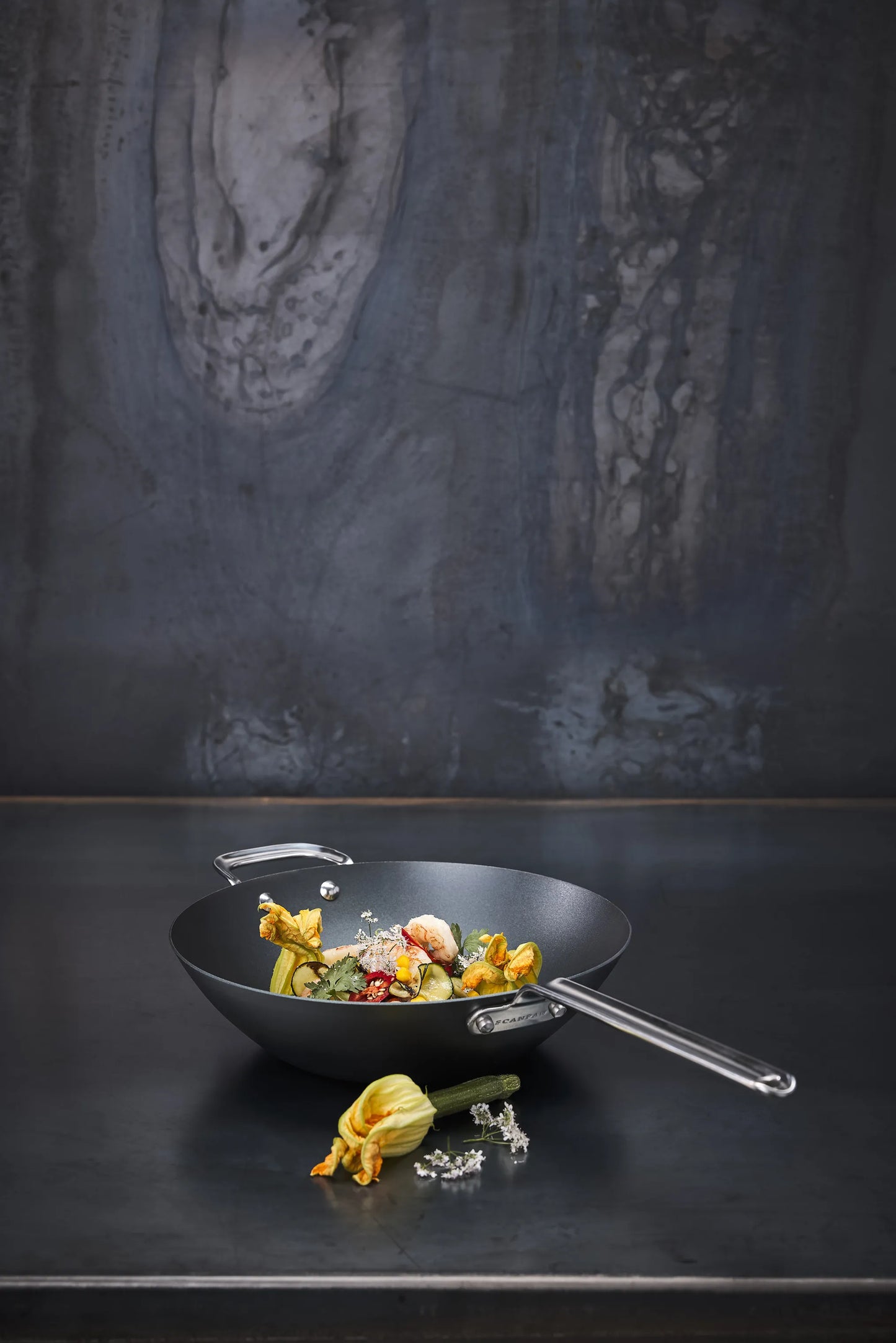 Scanpan Black Iron Wok