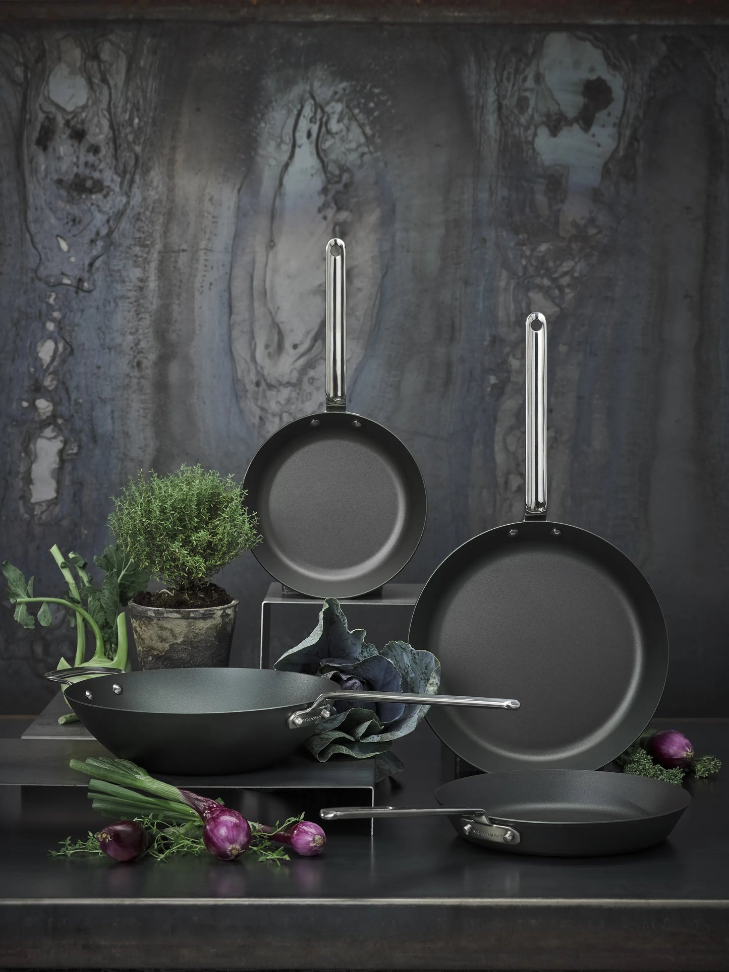 Scanpan Black Iron Wok