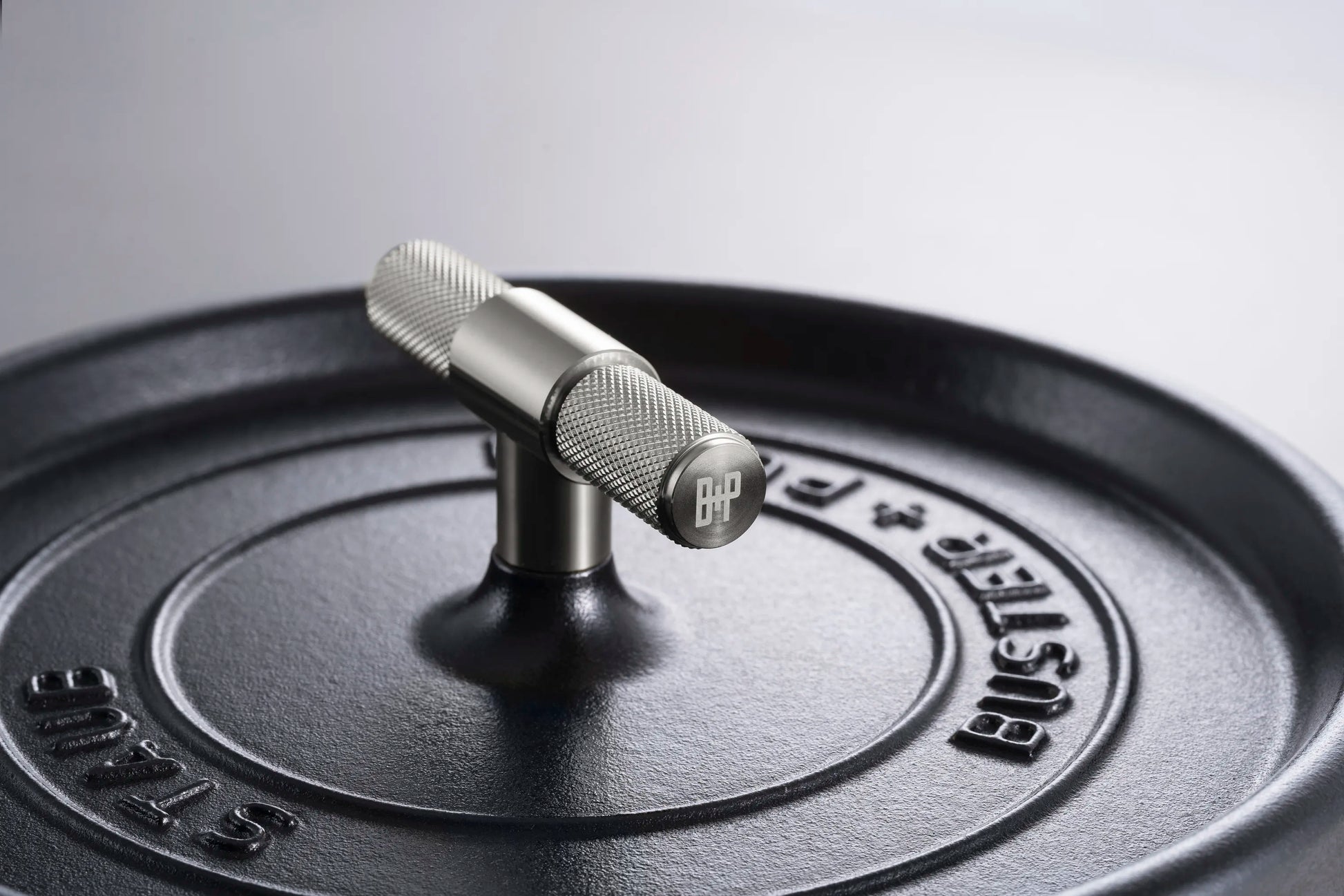 Staub Buster & Punch Greb