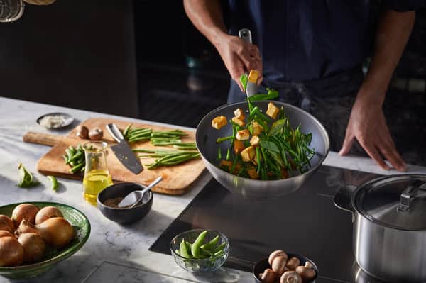 Fiskars All Steel Wok