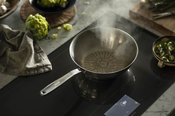 Fiskars All Steel Pure Wok